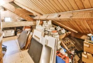 The 5 best attic clearance services in Langenfeld – Clearing out cluttered rooms under the roof